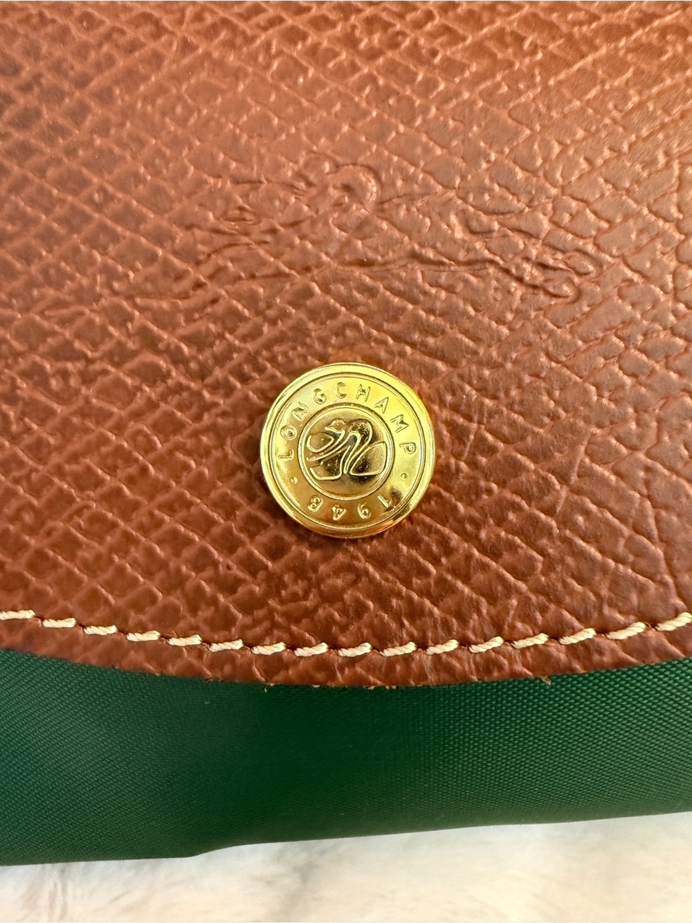 Longchamp Le Pliage Cosmetics Case in British Green - Picture 13 of 16